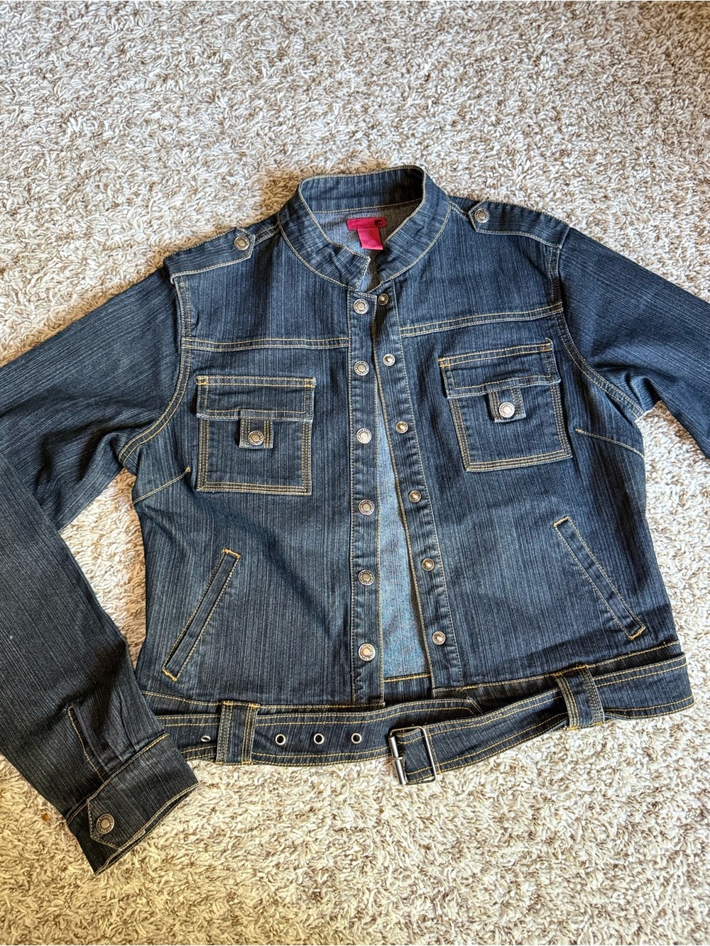 Forever 21 Dark Wash Denim Utility Jacket Snap Front Contrast Stitching Like New